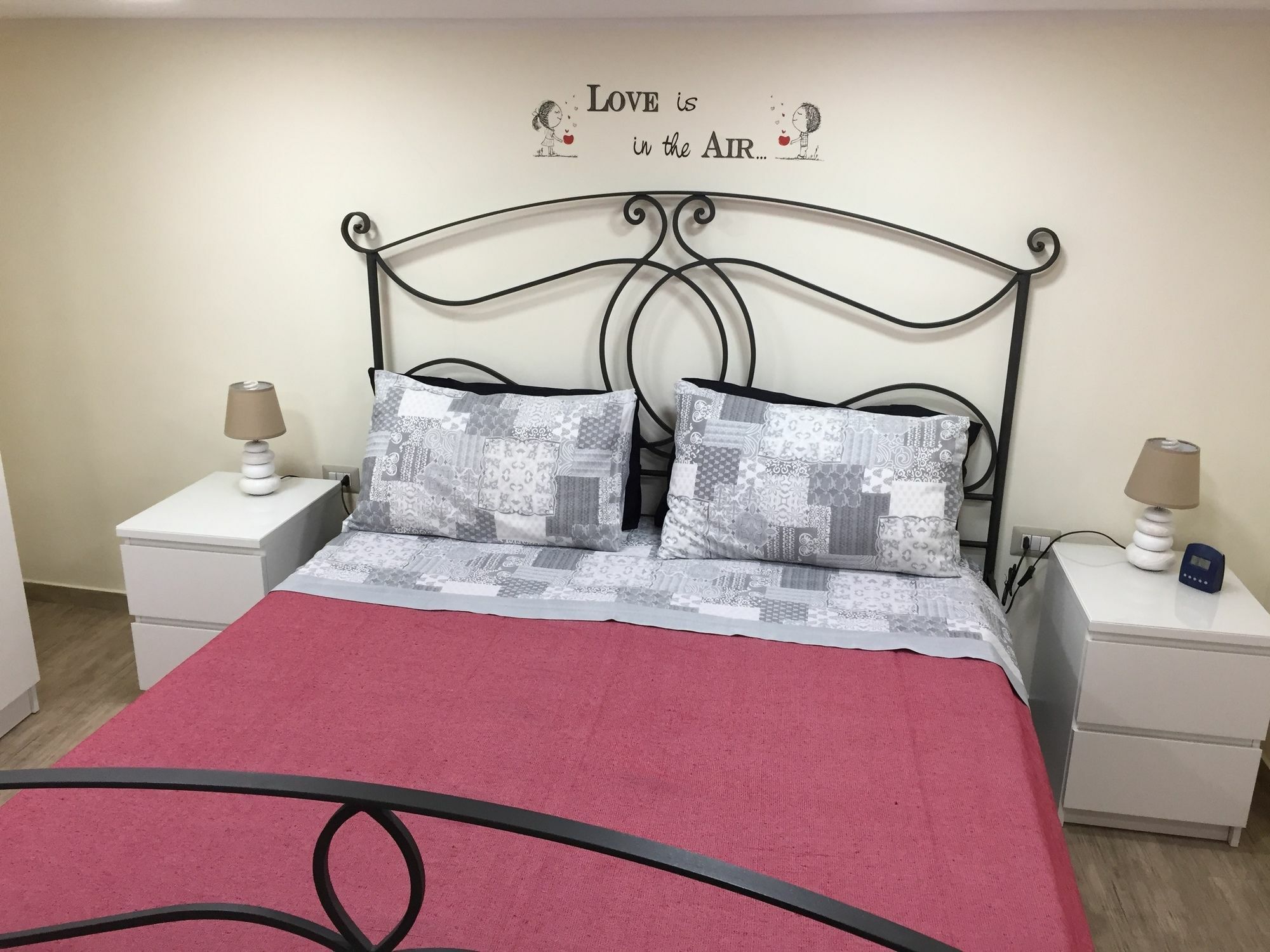 Nana House Apartment เนเปิลส์ ภายนอก รูปภาพ